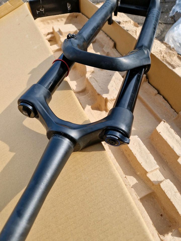 Federgabel  Rock Shox 35 Schwarz in Sigmaringendorf