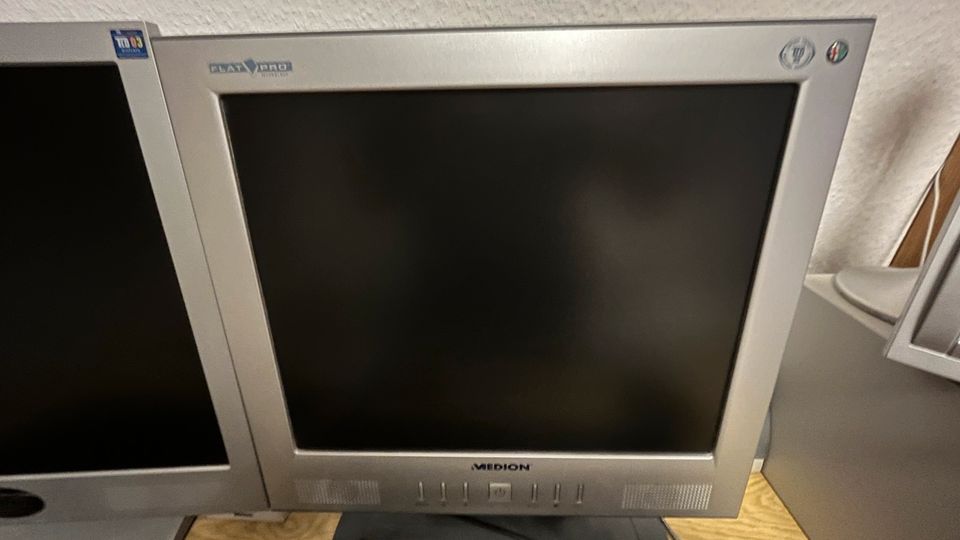 Monitor Medion MD6155AH 17 Zoll Top Zustand in Tuttlingen