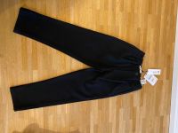 Zara Stoffhose Hose schwarz NEU gr. 122 Leipzig - Leipzig, Südvorstadt Vorschau