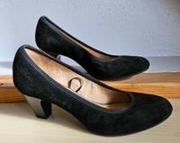 Ungetragene schwarze Pumps Absatzschuhe von s.Oliver Gr. 40 Brandenburg - Schönewalde bei Herzberg, Elster Vorschau