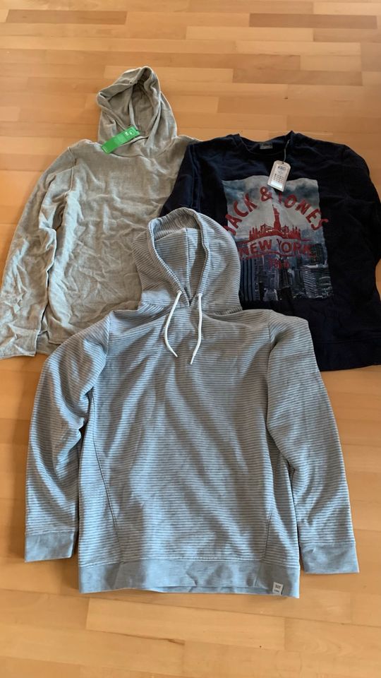 Paket 3 Stück Sweatshirts Hoodies Jack & Jones L neu Etikett in Borchen