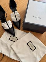 Gucci Highheels mit T-Strap München - Bogenhausen Vorschau