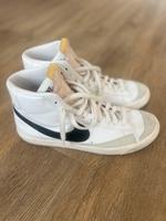 Nike Schuhe Köln - Bickendorf Vorschau