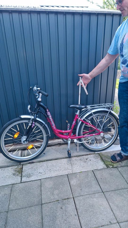 Mädchen Fahrrad 24 Zoll in Friedberg