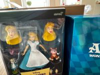 Super 7 Disney Ultimates Alice / Mad Hatter Action Figuren Bayern - Augsburg Vorschau