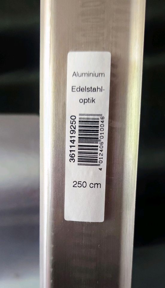 Aluminium Wischleiste Edelstahloptik 250cm in Berlin