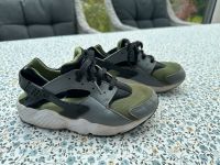 Nike Huarache Kinderschuh Größe 33,5 Duisburg - Walsum Vorschau