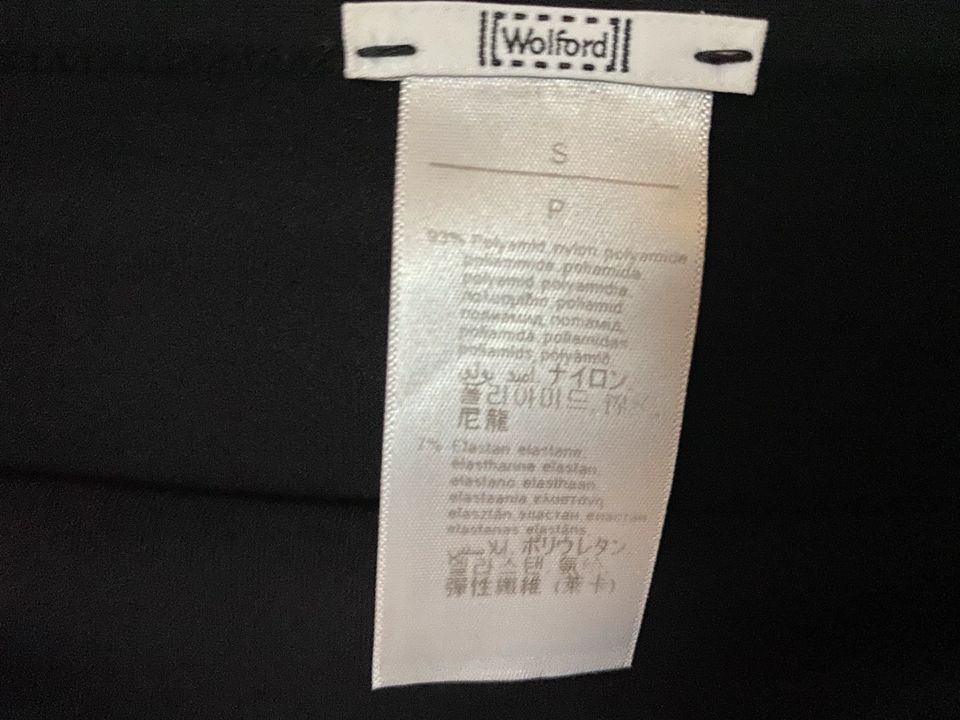 Wolford Kleid fatal in Hanau