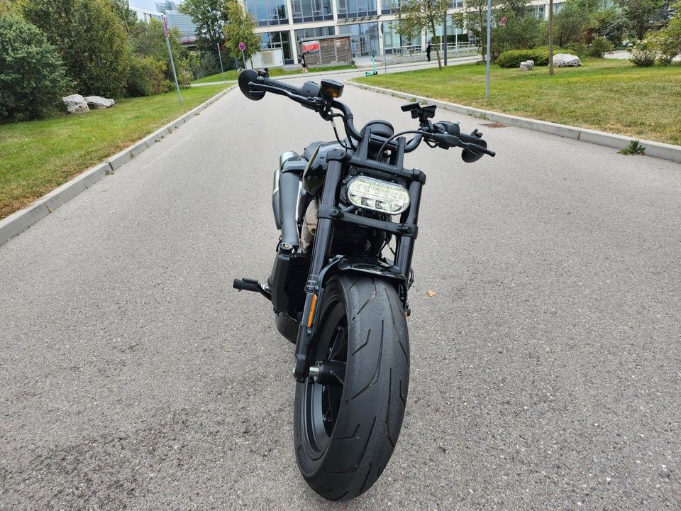 Harley-Davidson Sportster S in Neufahrn