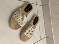 Neue beige Sandalen/Slipper/ Badeschuhe/Superdry/Bast/ Boho/Ibiza Frankfurt am Main - Westend Vorschau