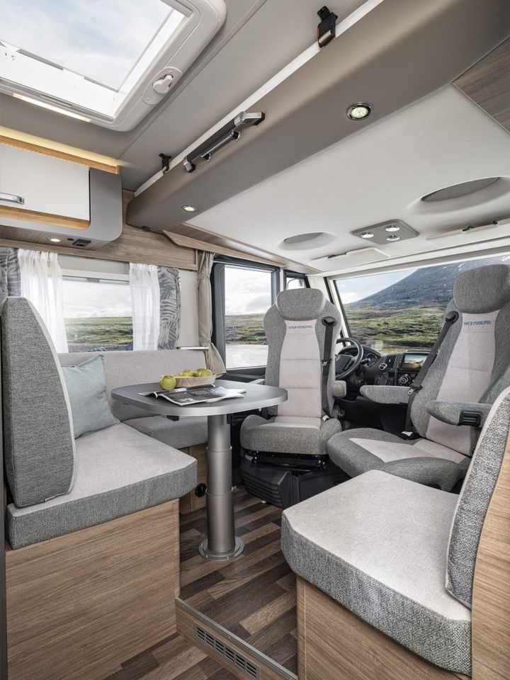 Luxus-Wohnmobil mieten * 4 Personen *Weinsberg CaraCore 700 MEG** in Adendorf