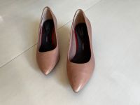 Rockport Pumps Leder Gr. 37,5-38 24,5 cm nude beige Absatz 5 cm München - Au-Haidhausen Vorschau