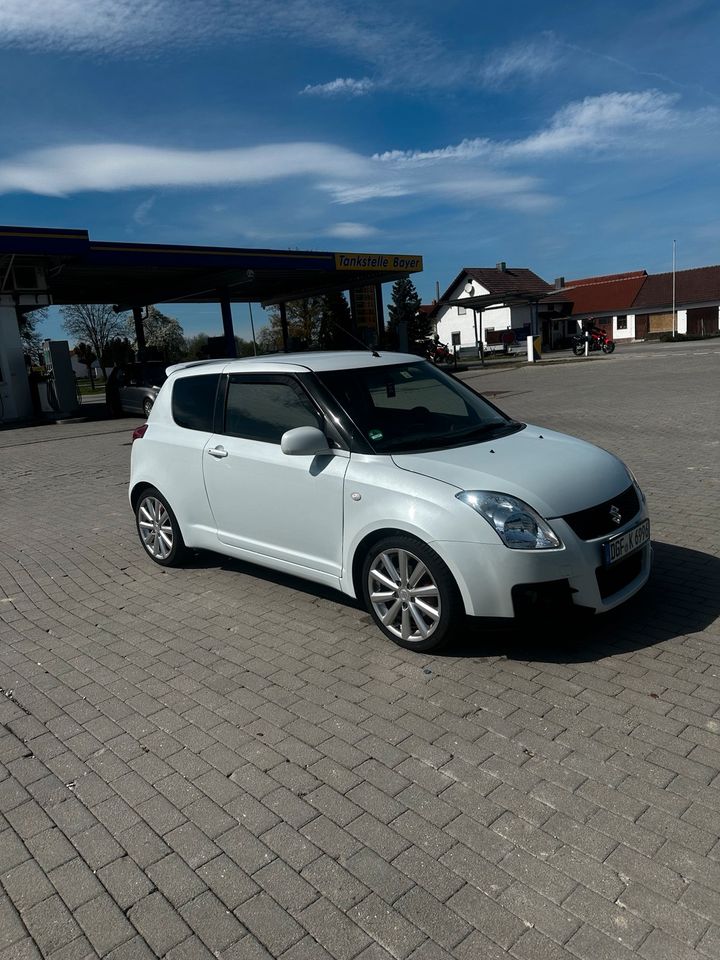 Suzuki swift sport 1.6-125ps in Dingolfing