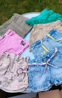 Kleid Rock Shorts Jeans Langarmshirt Schlafanzug Größe 86/92 Berlin - Lichtenberg Vorschau