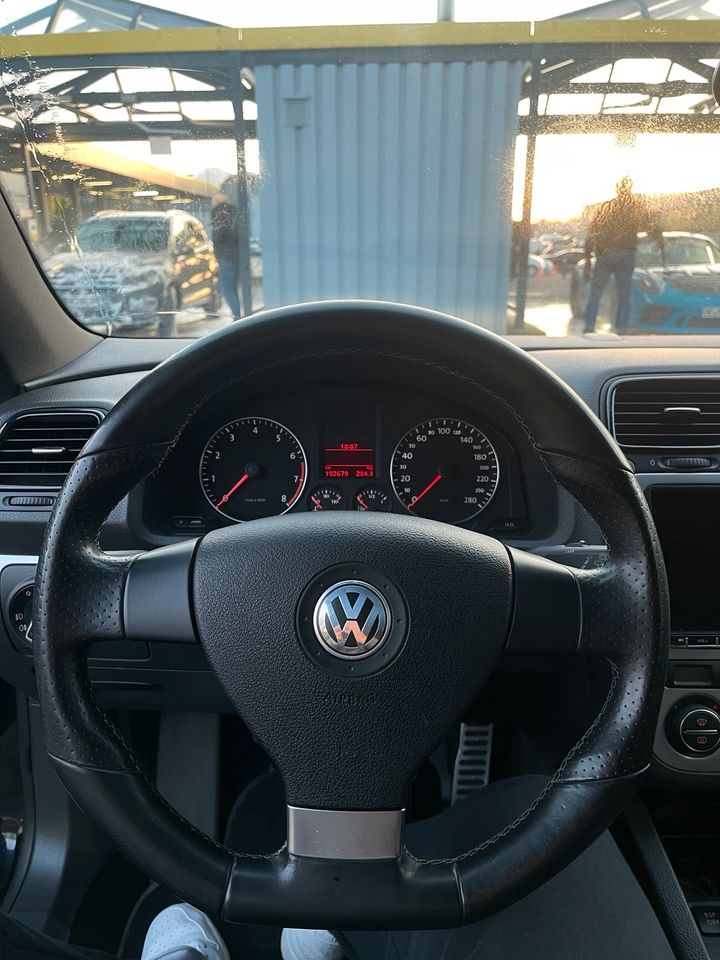 VW Scirocco / TÜV 09/25 / Apple CarPlay in Attendorn