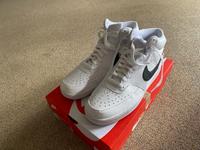 Nike Sneaker Court Vision Mid Gr. 45,5 neuwertig Nordrhein-Westfalen - Kleve Vorschau