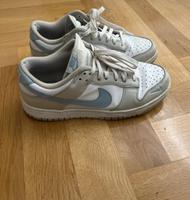 Nike Schuhe in grau/hellblau Niedersachsen - Northeim Vorschau