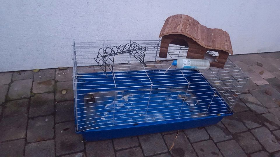 Meerschweinchen- oder Hasenkäfig in Aulendorf