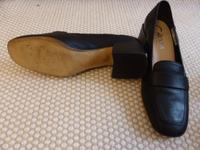 Donna Carolina Pumps Schwarz Leder Block-Absatz, Neu, Gr. 41 Nordrhein-Westfalen - Bergisch Gladbach Vorschau