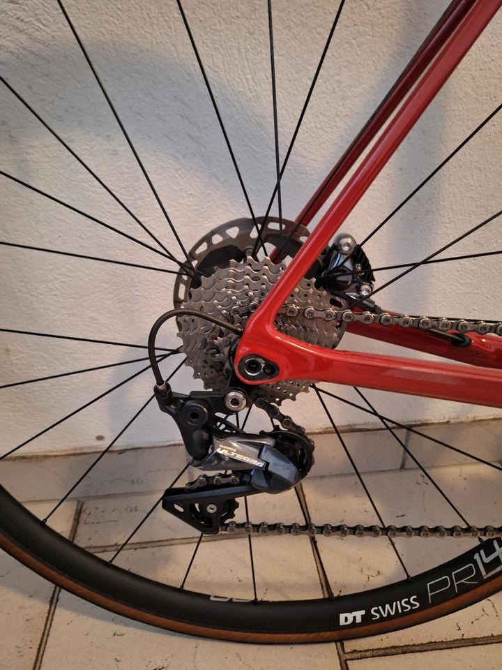 Canyon Ultimate CF SL 8 Disc Gr. L in Freyung