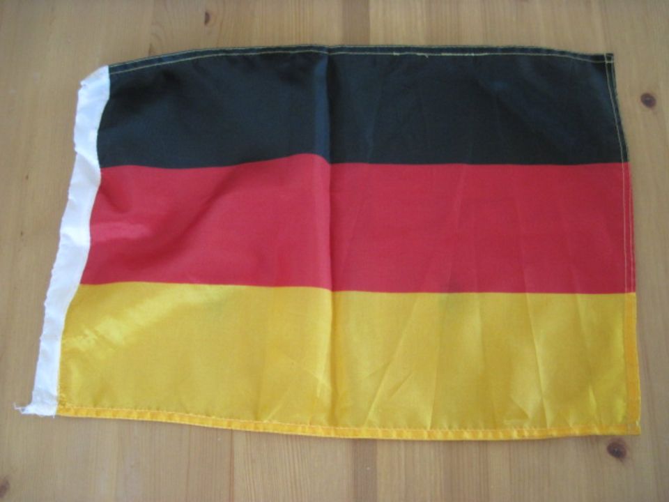 Deutschland-Trikot Damen Gr. M weiß -  EM in Augsburg