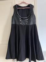 Schwarzes Dirndl Premium Selction , Gr. 52 Bremen - Neustadt Vorschau