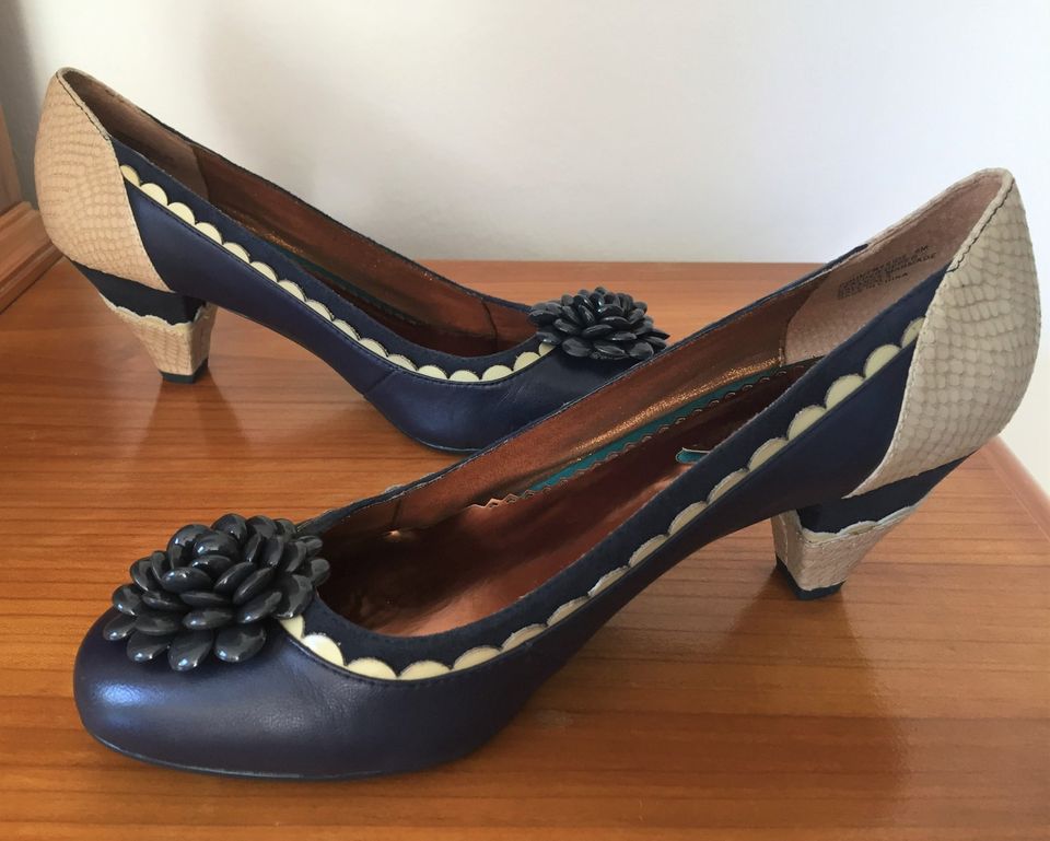 POETIC LICENCE Pumps, Gr 40, navy / blau, OVP in Ismaning