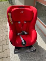 Britax Römer Reboarder DUALFIX M i-SIZE red Baden-Württemberg - Gerlingen Vorschau