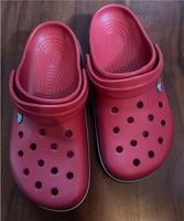 NEU Crocs 7 9 38 Schuhe Hausschuhe Badeschuhe Gartenschuhe rot Bayern - Untermeitingen Vorschau