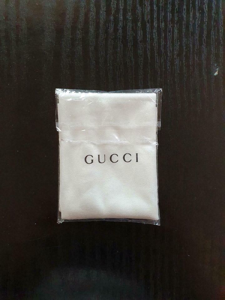 Gucci Tuch (neu) | Luxus-Mikrofasertuch in Marl