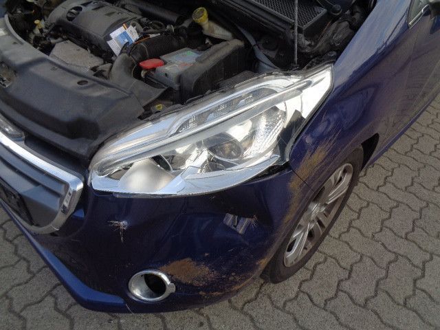 Peugeot 208 1.6 Allure 120 VTi in Ellerau 