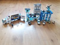 LEGO Polizei Polizeistation Überwachungs Truck * Lego 60047 60044 Nordrhein-Westfalen - Kerpen Vorschau