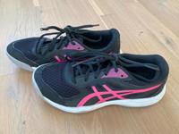 asics Turnschuhe, Hallenschuhe upcourt Gr. 38 Nordrhein-Westfalen - Kaarst Vorschau