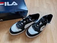 FILA Sneaker Schuhe gr 42 NEU 1x getragen Sachsen - Adorf-Vogtland Vorschau