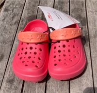 NEU!! Clogs / Crocs koralle-rot mit Sternen - Größe 26 München - Schwabing-Freimann Vorschau