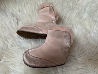 Baby Ugg Boots Gr. S / 18 rosa Lammfell Nordrhein-Westfalen - Herne Vorschau