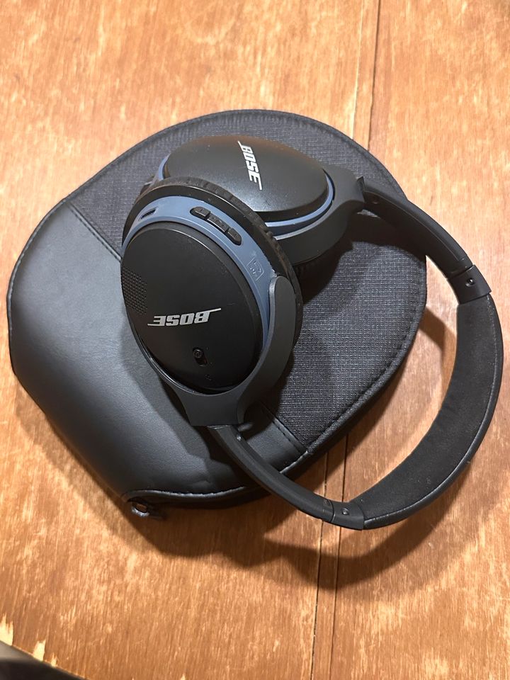 Bose SoundLink Around-Ear in Neuried Kr München