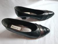 38 Echt-Leder Vintage Tamaris Pumps schwarz-braun 80er 90er Kiel - Hassee-Vieburg Vorschau