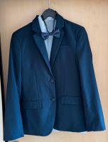 Blauer Anzug mit Hemd & Fliege Gr. 170 Bayern - Schnaittach Vorschau