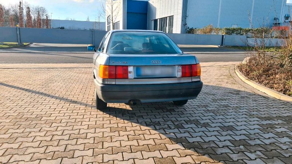 Audi 80 B3 1.6 1989 Tüv neu H-Kennzeichen in Bielefeld