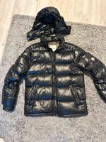 Moncler Jacke große M Essen - Essen-Katernberg Vorschau