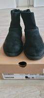 UGG Mini schwarz Baden-Württemberg - Nußloch Vorschau