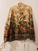 Leicht transparente Bluse Shirt Rosenmotiv verspielt romantisch Leipzig - Leipzig, Südvorstadt Vorschau