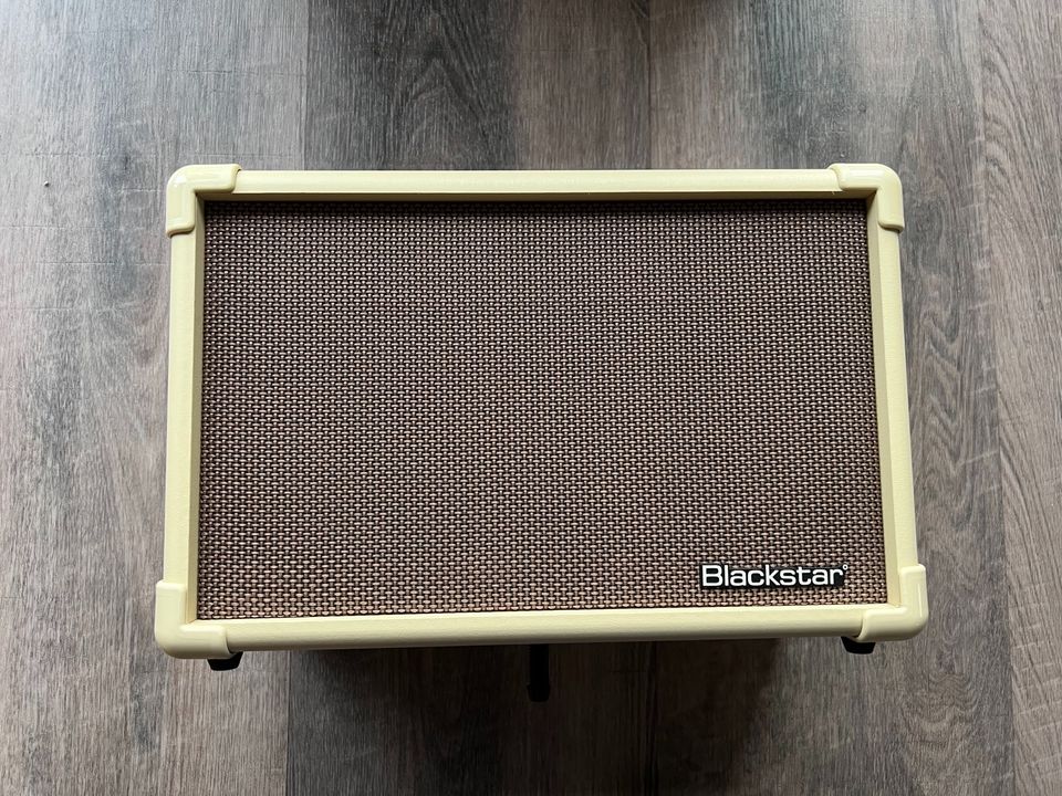 Blackstar Acoustic:Core 30 und Flyht Pro Gorilla Soft Case GAC410 in Schneverdingen