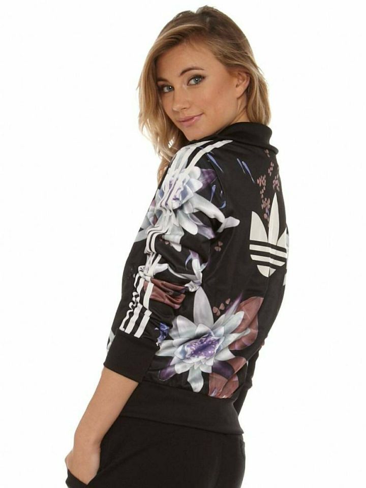 Blumen jacke adidas new arrivals