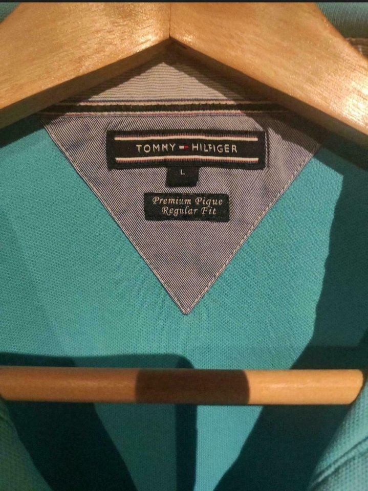 Tommy Hilfiger Poloshirt Herren L Türkis in Wadersloh