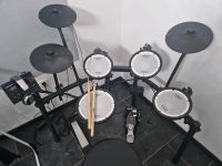 Roland TD-07DMK V-Drum Komplettset aus Holzstöcken, Kopfhörern, 2 Dortmund - Innenstadt-Nord Vorschau