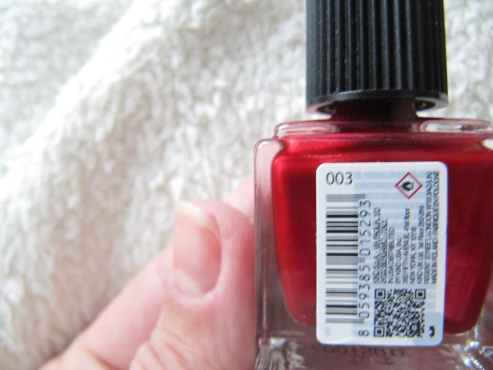 Nagellack mit Metallic-Finish von Kiko - Farbe: red carpet in Bovenden