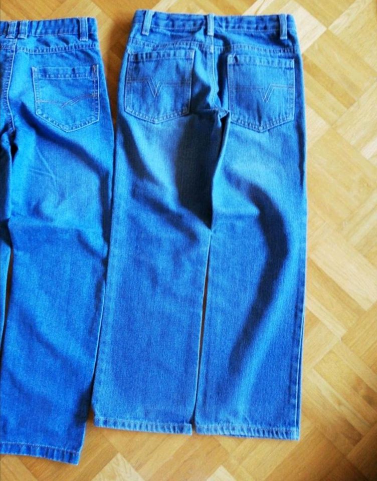 Cordhose Jeans Hose Yigga Größe 134 Tom Tino 134-140 Gummiband in Wehrheim