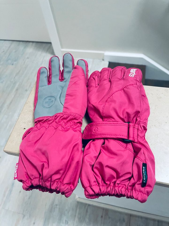 Barts Winterhandschuhe Mädchen Pink Fingerhandschuhe Gr.5 in Eggersdorf